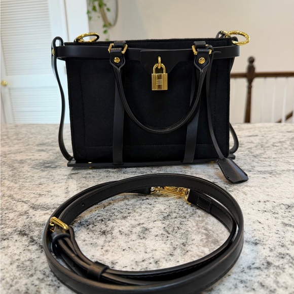 Pouch to Handbag Converter - Picture 5 of 14